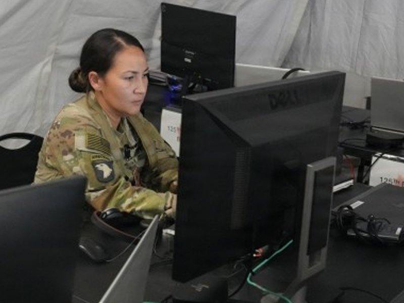 Ejército de Estados Unidos moderniza sistemas COMSEC en Hawái