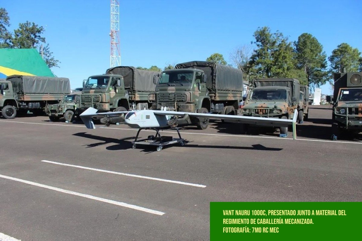 Ejército de Brasil realiza las primeras maniobras con el VANT Nauru 1000c