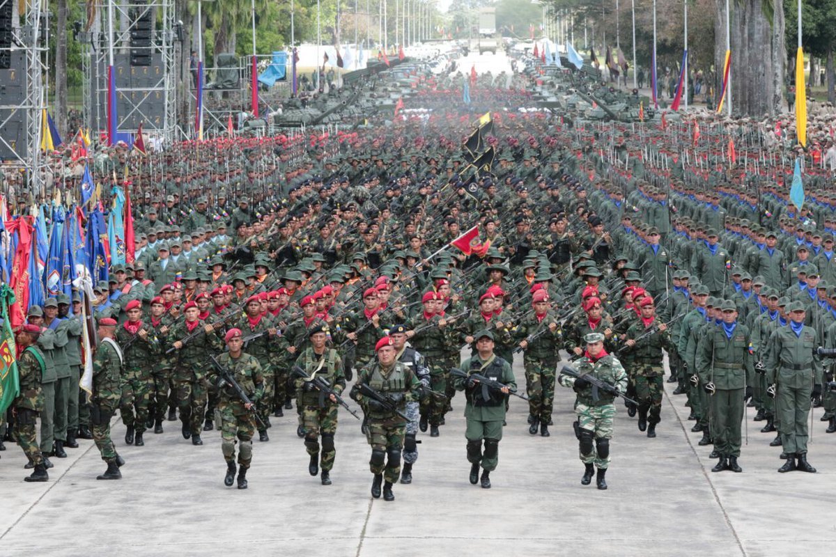 Nicolás Maduro ordena “activar” las milicias