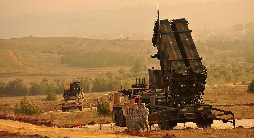 La OTAN despliega el sistema Patriot en Turquía