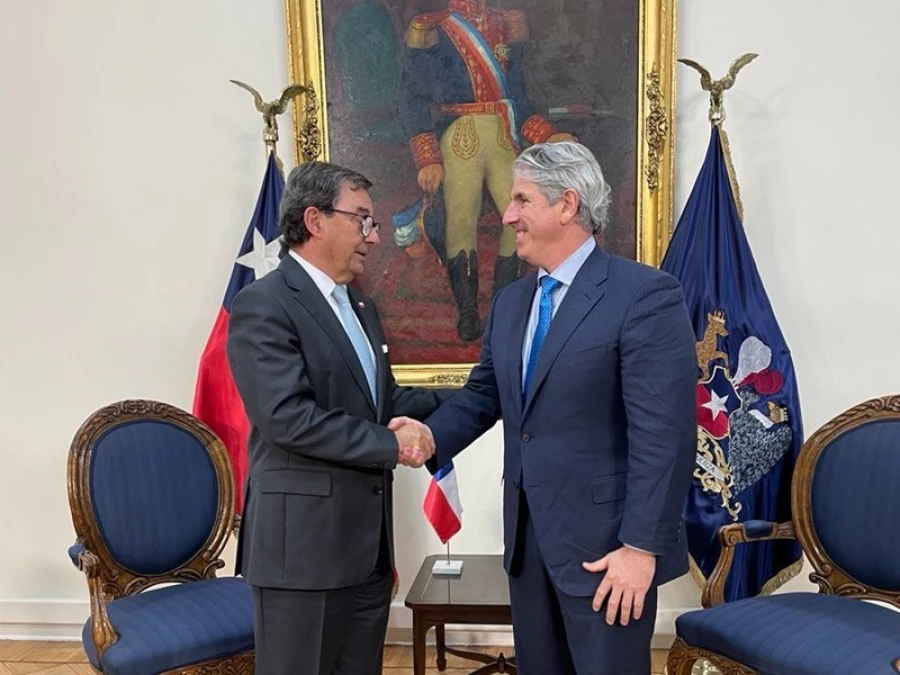 Estados Unidos y Chile consolidan cooperación en seguridad y defensa