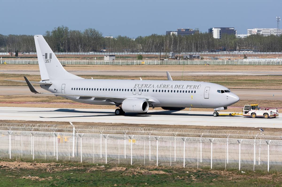 Fuerza Aérea del Perú incorpora un Boeing 737-800NG para transporte estratégico
